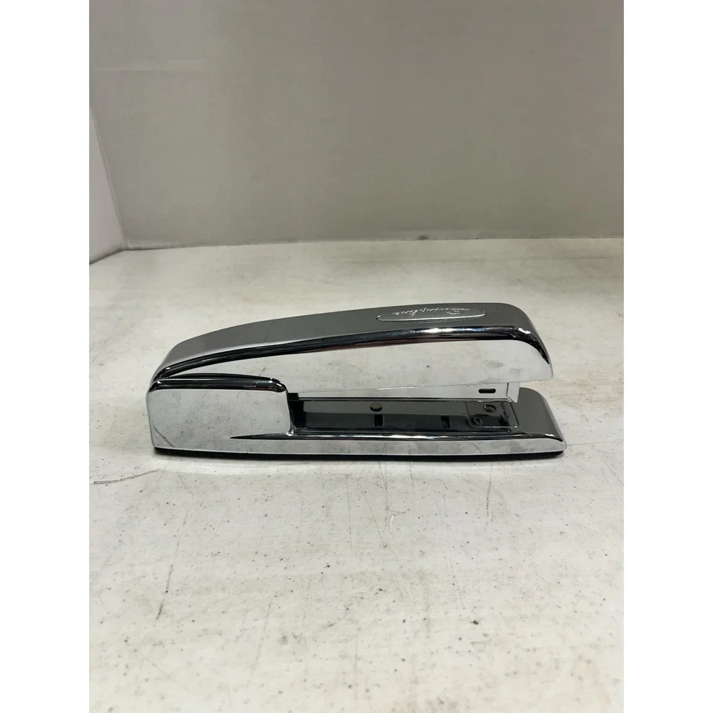 Swingline 747 Polished Chrome‎ Stapler 20 Sheets Silver Chrome Plus Series
